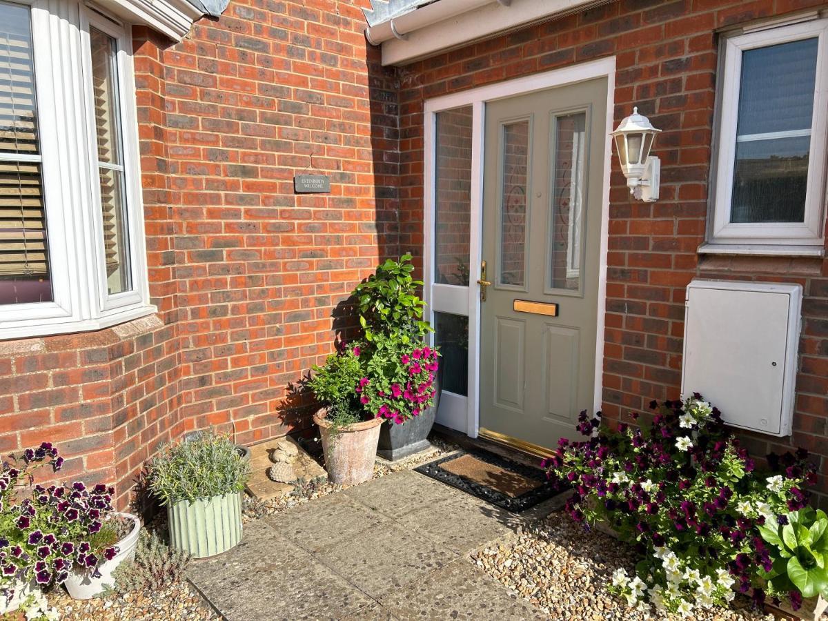 Flavian House Bed & Breakfast Chichester Exterior photo